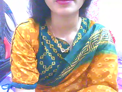 Snapshot of night_queeen7 chatting on November 2025 06:52:02 PM night queeen7 online show from November 2025 06:52:02 PM