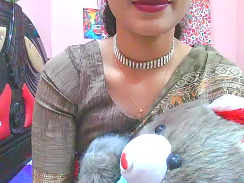 Snapshot of night_queeen7 chatting on December 2025 07:46:02 PM night queeen7 online show from December 2025 07:46:02 PM