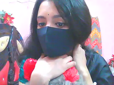 Snapshot of night_queeen7 chatting on December 2025 08:04:02 PM night queeen7 online show from December 2025 08:04:02 PM