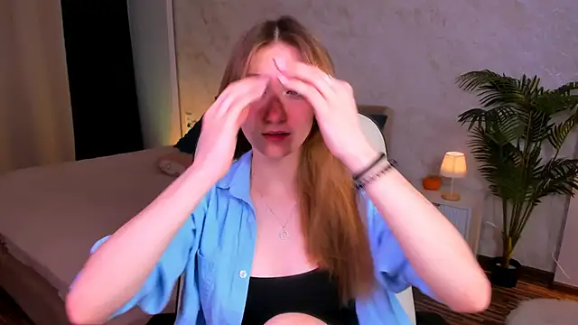 AngelAnabelle online show from November 2025 09:40:02 PM