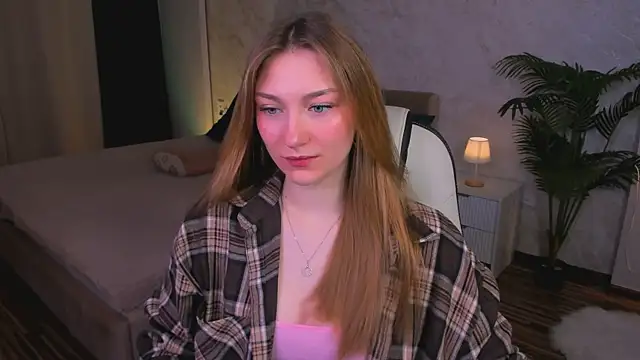 AngelAnabelle online show from October 2025 08:29:01 PM