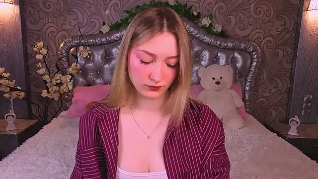 AngelAnabelle online show from March 2026 08:27:02 PM