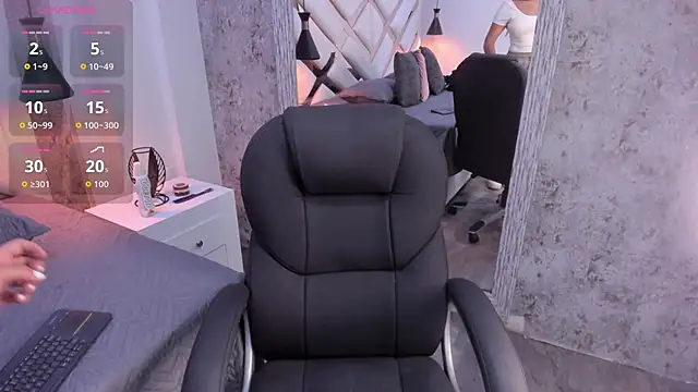 Vanessa Rain  online show from March 2026 06:57:02 PM