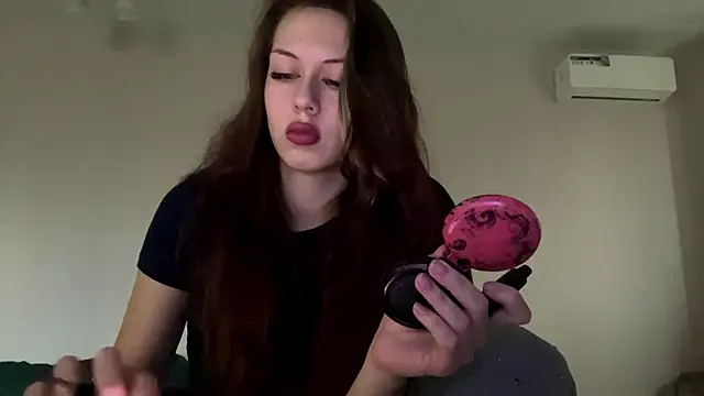 Nayra flash online show from October 2025 05:17:01 AM