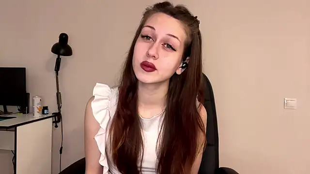 Nayra flash online show from December 2025 11:46:02 AM