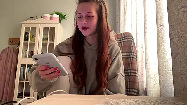 Nayra flash online show from November 2025 12:09:01 PM