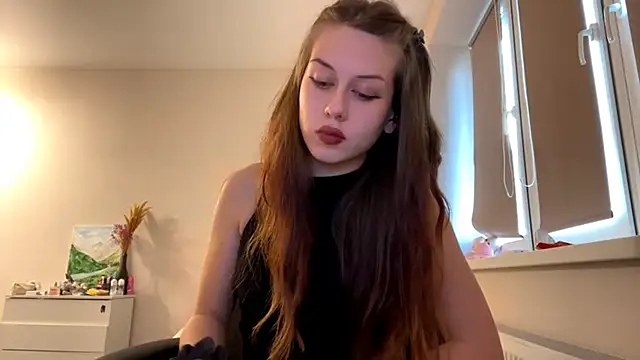 Nayra flash online show from November 2025 11:54:01 AM