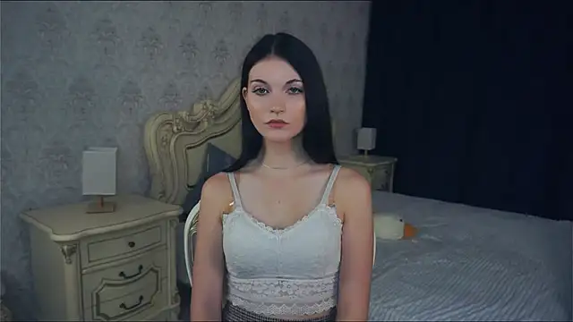 BettieBourque online show from October 2025 05:26:02 PM