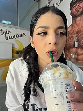 Snapshot of ArieliciousXXX chatting on July 2026 01:17:01 PM ArieliciousXXX online show from July 2026 01:17:01 PM