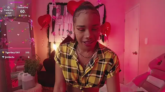 ingrid03 taffur online show from January 2026 07:50:01 PM