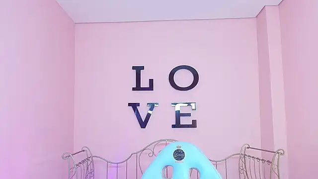 Snapshot of ingrid03_taffur chatting on October 2025 07:58:01 PM ingrid03 taffur online show from October 2025 07:58:01 PM