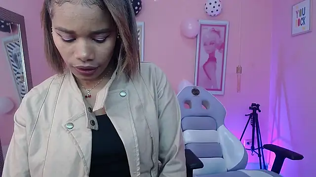 Snapshot of ingrid03_taffur chatting on November 2025 01:38:02 PM ingrid03 taffur online show from November 2025 01:38:02 PM