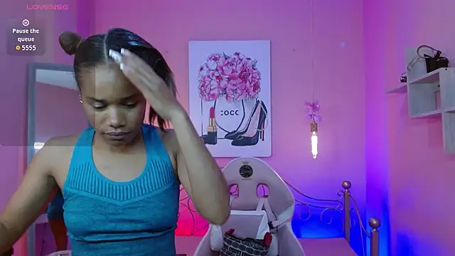 ingrid03 taffur online show from April 2026 06:55:01 PM