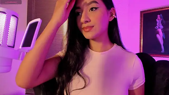 anne leee online show from April 2026 01:29:02 AM