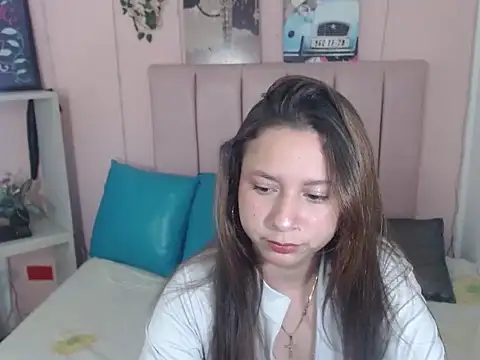 Snapshot of Candela_Dubout chatting on October 2025 11:22:02 AM Candela Dubout online show from October 2025 11:22:02 AM