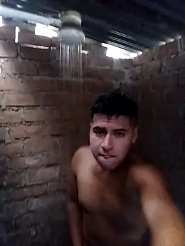 Alex321Flores online show from February 2026 05:09:01 PM