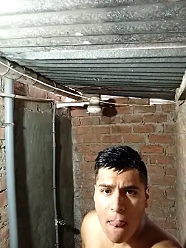 Alex321Flores online show from February 2026 05:44:01 PM