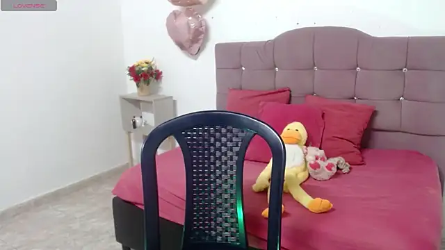 Cherry BloomK online show from November 2025 03:04:01 PM