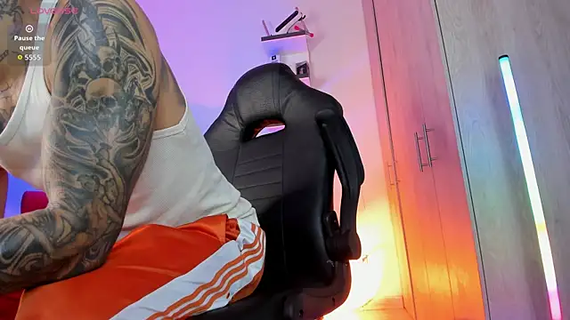  Duriel online show from April 2026 01:01:02 PM