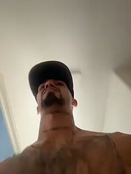 Snapshot of _Duriel chatting on February 2026 12:34:02 PM Duriel online show from February 2026 12:34:02 PM