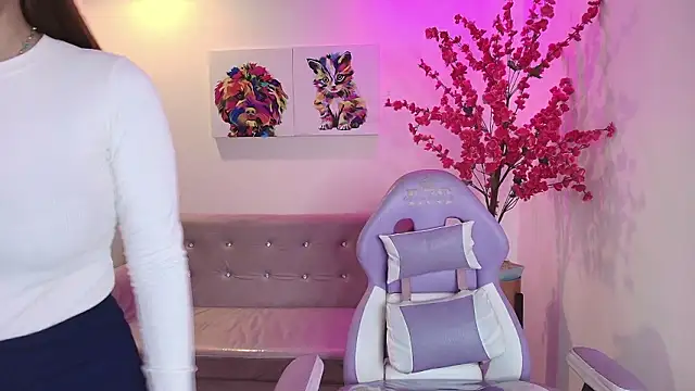 Summer miller online show from March 2026 11:27:02 AM