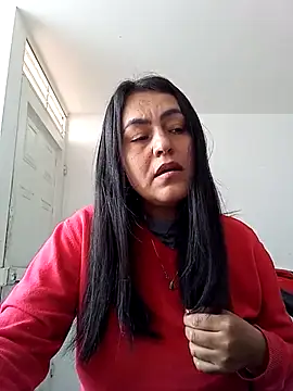 Snapshot of MartinaPaz chatting on October 2025 06:16:02 PM MartinaPaz online show from October 2025 06:16:02 PM