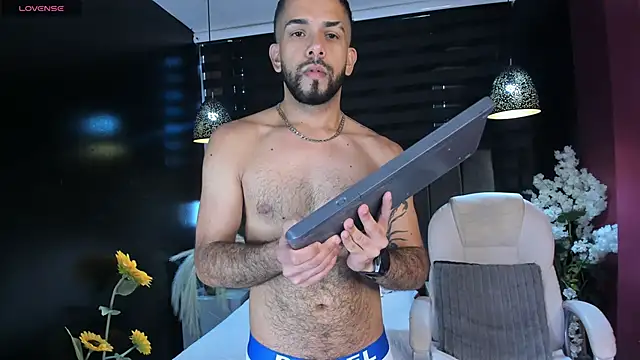 Lobo sex21 online show from November 2025 01:43:02 PM