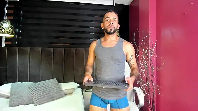 Snapshot of Lobo_sex21 chatting on October 2025 07:26:02 PM Lobo sex21 online show from October 2025 07:26:02 PM