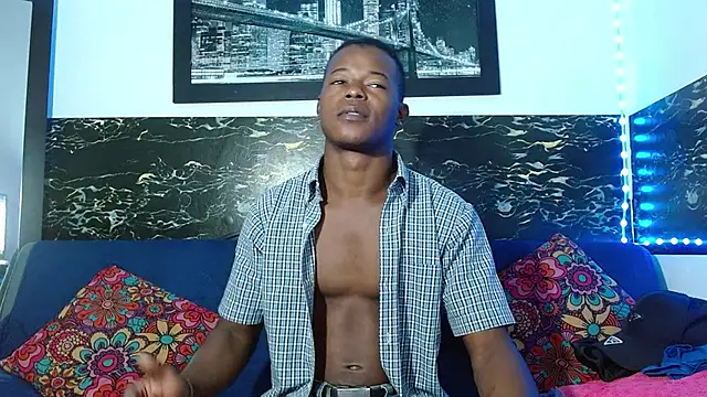 Snapshot of Dark_stallionX chatting on October 2025 03:02:01 PM Dark stallionX online show from October 2025 03:02:01 PM