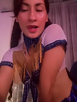 Snapshot of clover_tter_ chatting on October 2025 07:40:02 AM clover tter online show from October 2025 07:40:02 AM