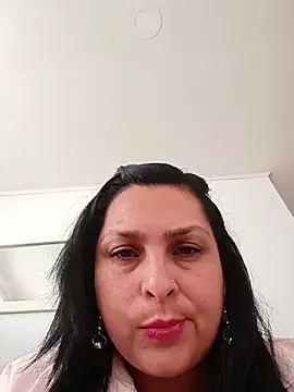 pilar 11-84 online show from October 2025 09:49:01 PM