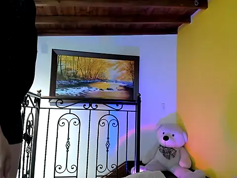 Zulyhenao online show from November 2025 11:48:01 AM