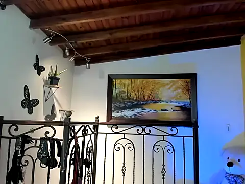 Zulyhenao online show from November 2025 01:15:01 PM