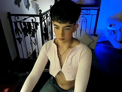 Zulyhenao online show from October 2025 06:12:02 AM