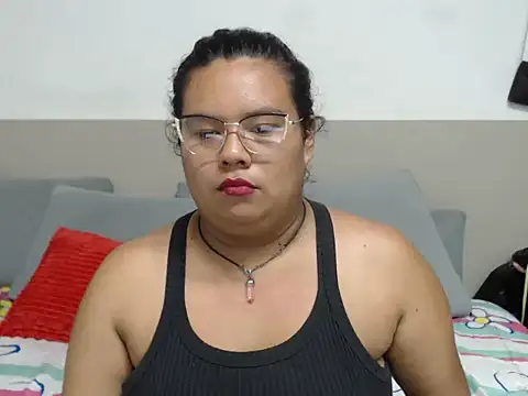 Charlotte Rot2 online show from October 2025 10:53:01 PM