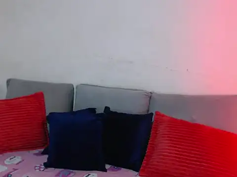 Charlotte Rot2 online show from October 2025 02:29:02 PM
