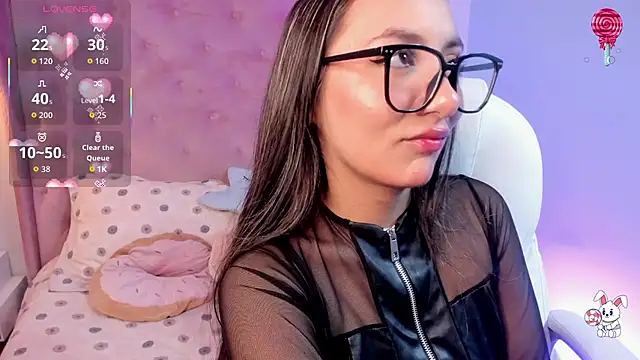 Snapshot of Vanelope_evanss chatting on October 2025 12:37:02 PM Vanelope evanss online show from October 2025 12:37:02 PM