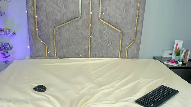 Nahomycarterr online show from November 2025 07:51:01 PM