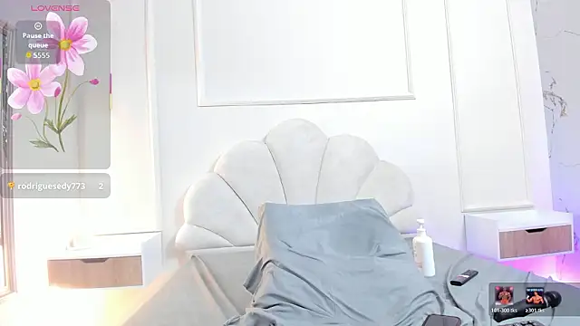 Nahomycarterr online show from March 2026 12:43:02 AM