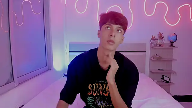 Snapshot of luccas_ferreira chatting on November 2025 07:36:02 PM luccas ferreira online show from November 2025 07:36:02 PM