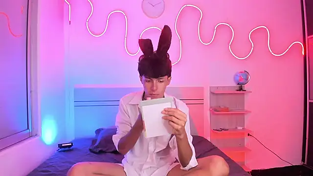 Snapshot of luccas_ferreira chatting on October 2025 05:09:02 PM luccas ferreira online show from October 2025 05:09:02 PM