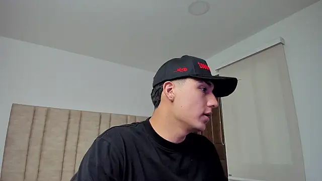 CHRIS MORGAN1 online show from November 2025 12:03:02 AM