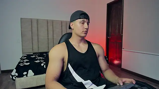 CHRIS MORGAN1 online show from November 2025 01:10:02 AM