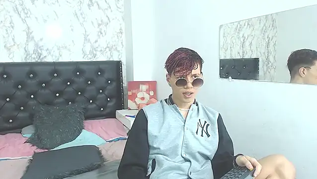 Patrick-Rios online show from October 2025 06:52:01 PM