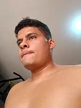 luigidickk online show from October 2025 01:45:01 PM