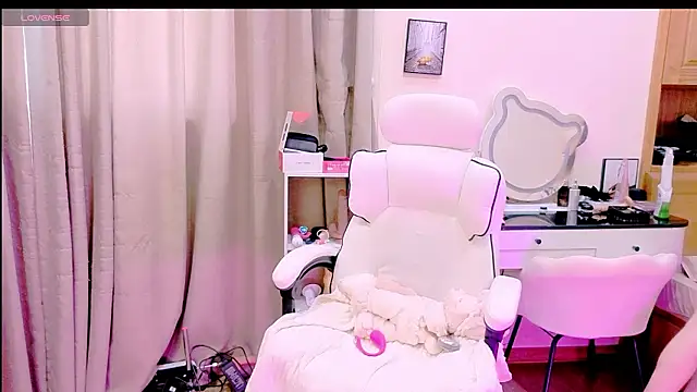  Aria Moonie online show from March 2026 04:49:01 AM