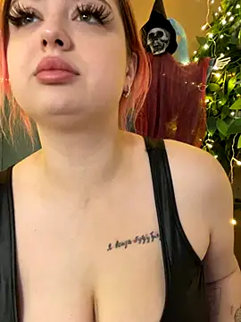 KellyMoors online show from November 2025 01:23:01 AM