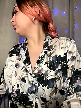 KellyMoors online show from November 2025 02:49:01 PM