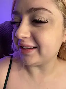 KellyMoors online show from April 2026 01:22:02 AM