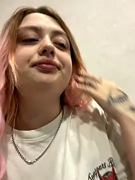 KellyMoors online show from October 2025 01:12:02 PM